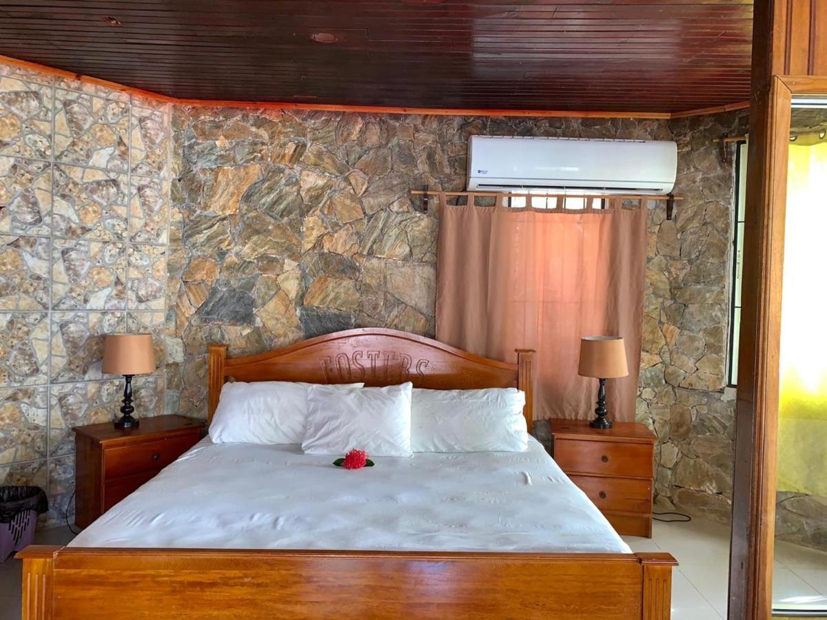 Fosters West Bay Resort Екстериор снимка