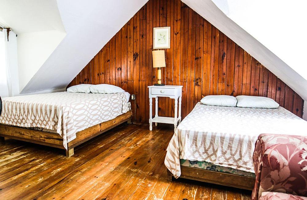 Fosters West Bay Resort Екстериор снимка