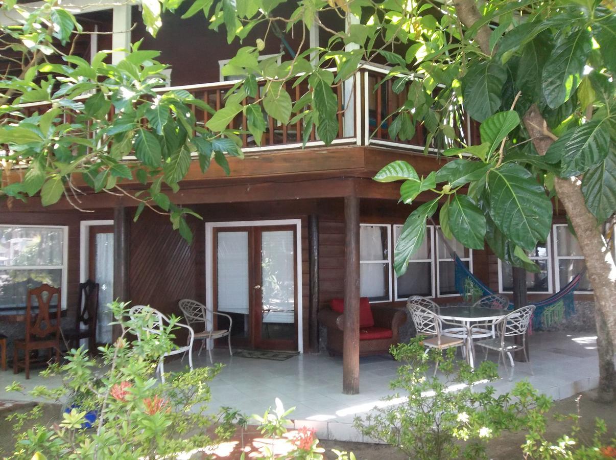 Fosters West Bay Resort Екстериор снимка
